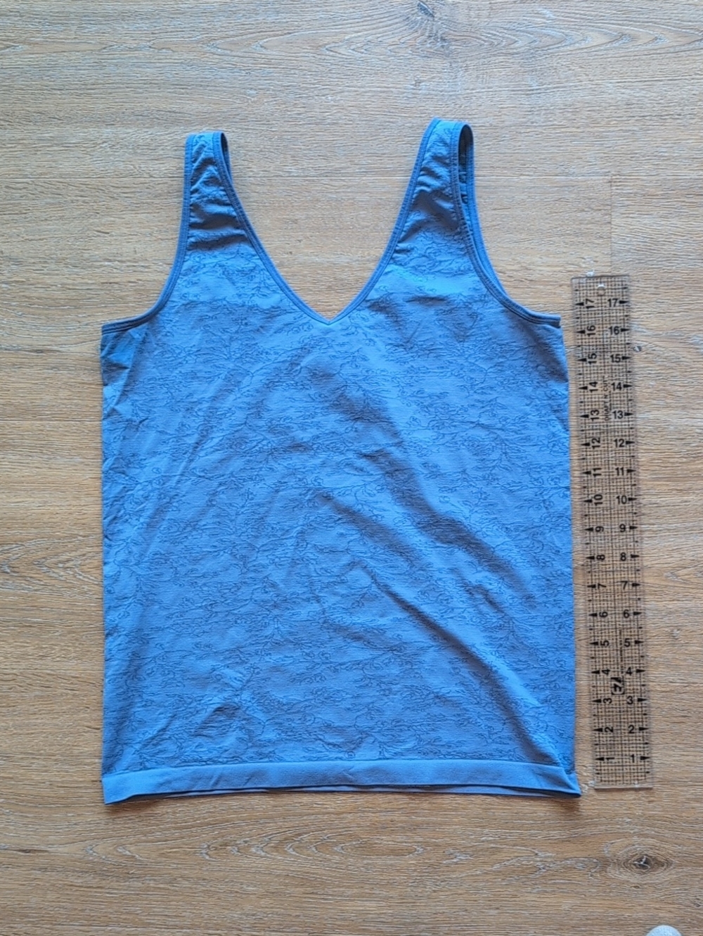 Breezies Light Blue V-Neck Lace-Texture Tank Top, XL